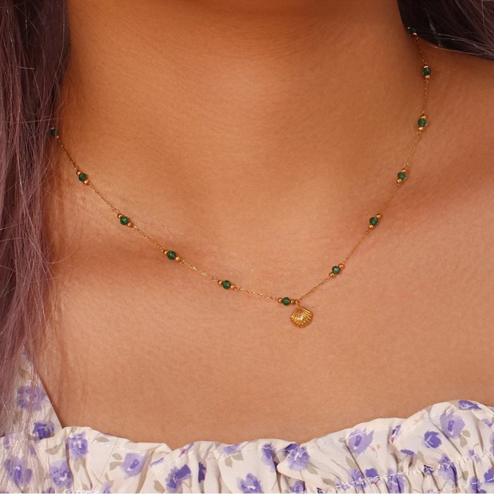 New 18K Gold Green Bead Chain Pendant Necklace, nice Necklace, cute Necklace